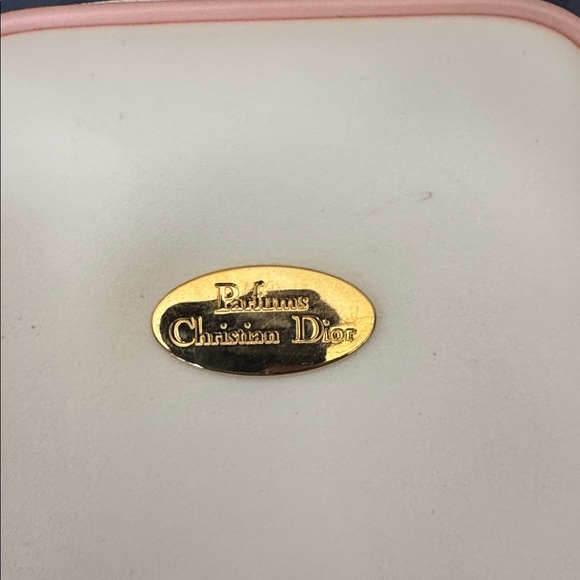 Dior Cream Cosmetic Pouch with Pale Pink Trim - Picture 2 of 8